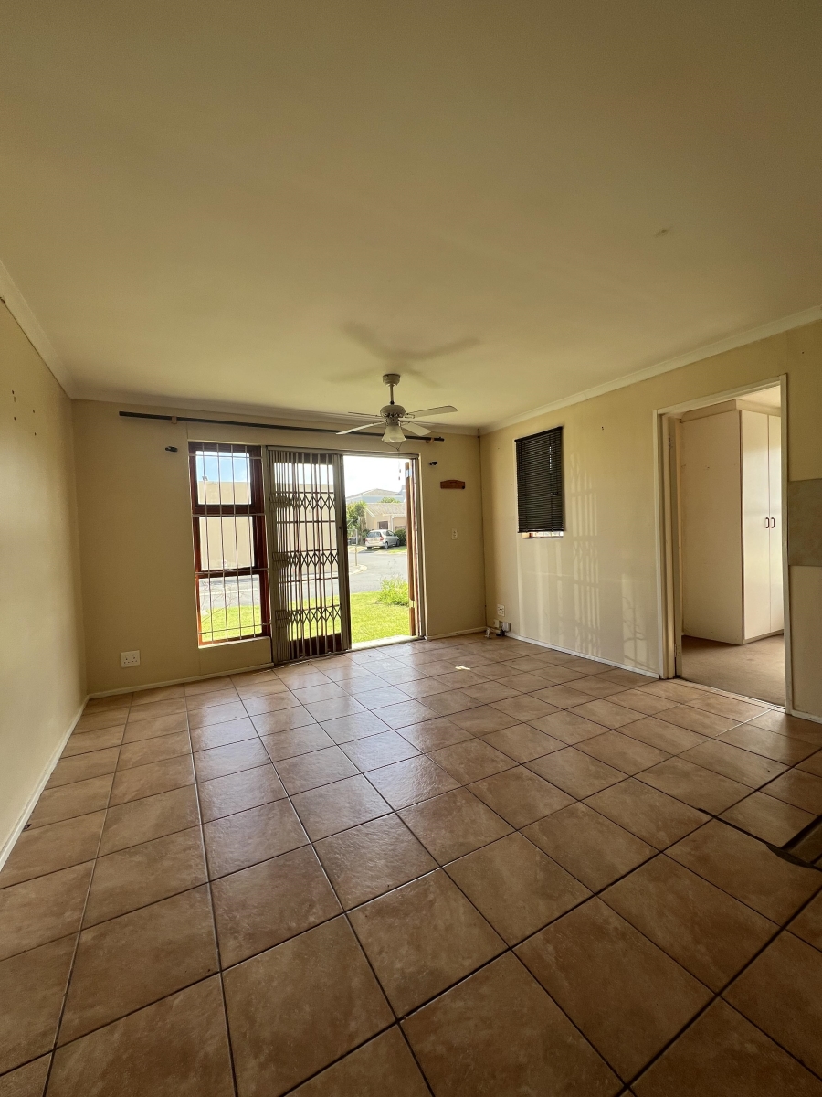 2 Bedroom Property for Sale in Fairview Golf Estate Western Cape